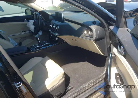 2018 Kia Stinger Premium из США, поврежденный, VIN KNAE25LA1J6032792